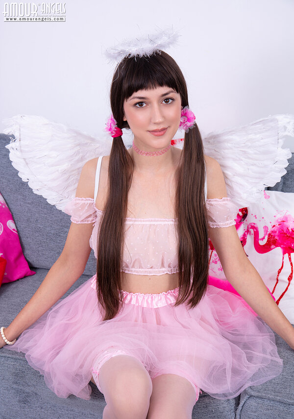 Юстиния, 18 лет, 2 размер груди