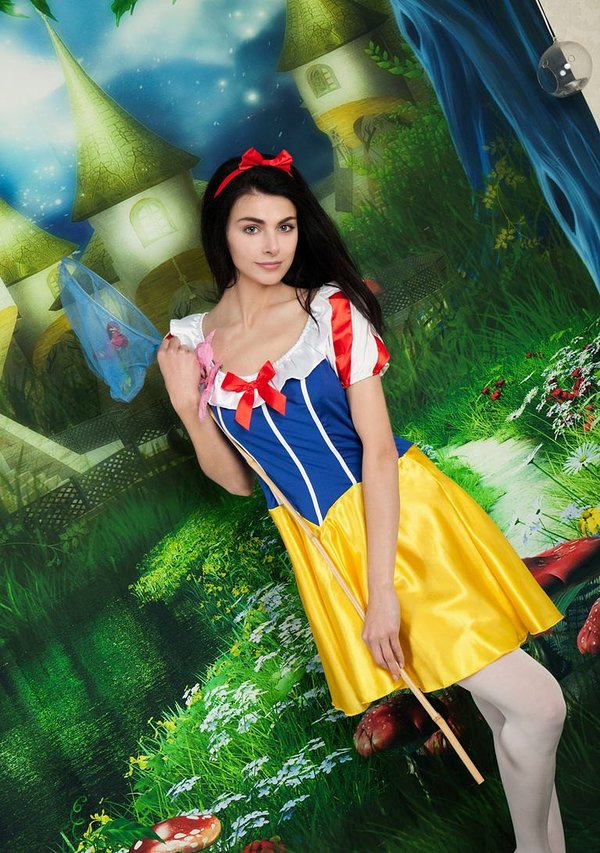 Лизачка, 22 года, 2 размер груди